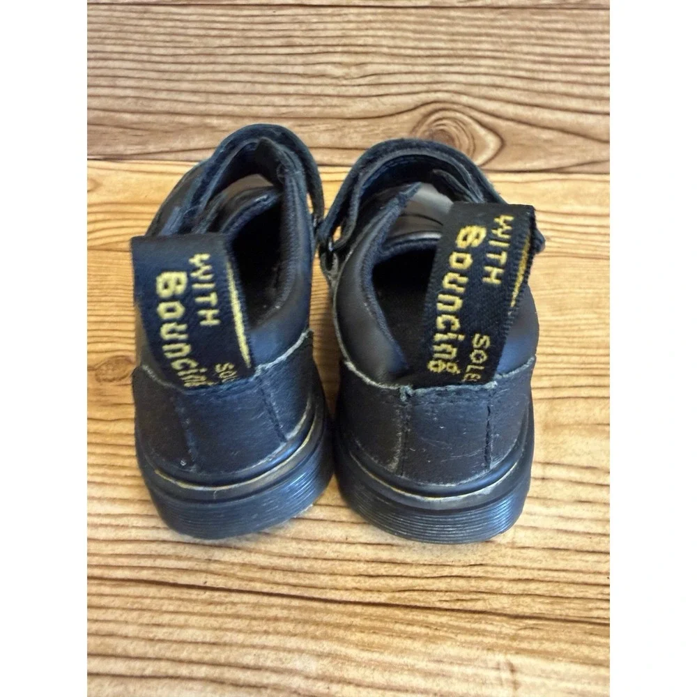 Dr Martens Air Wair Kids Toddler Easy On Strap Derby Ethan T Size 19